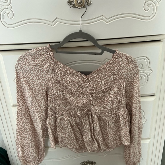 top - Picture 1 of 2